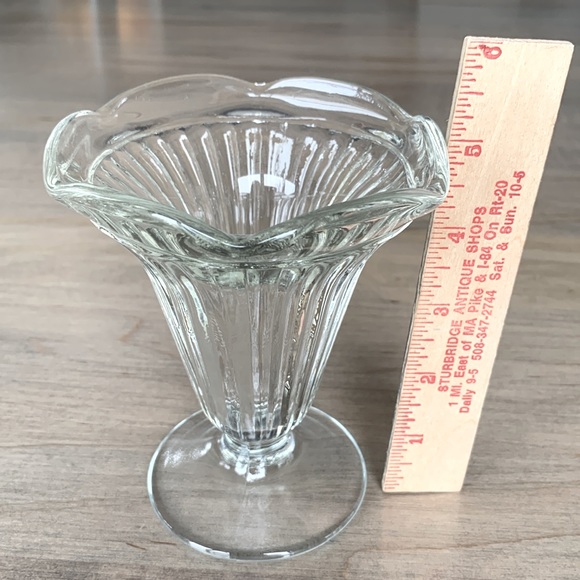 🍨Sundae Glasses🍨 - Picture 6 of 7